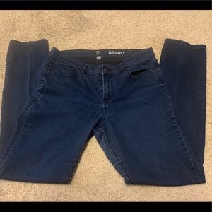 NY&C low rise skinny jeans size 12